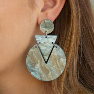 Acrylic Earrings. NWT